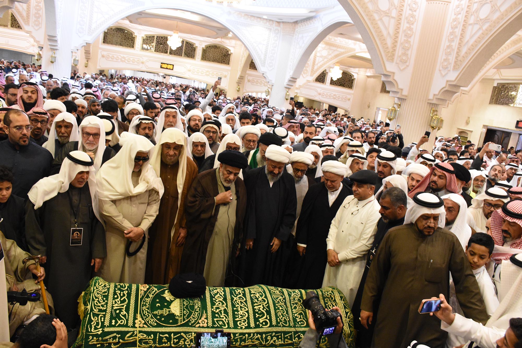 تأبين السيد السلمان